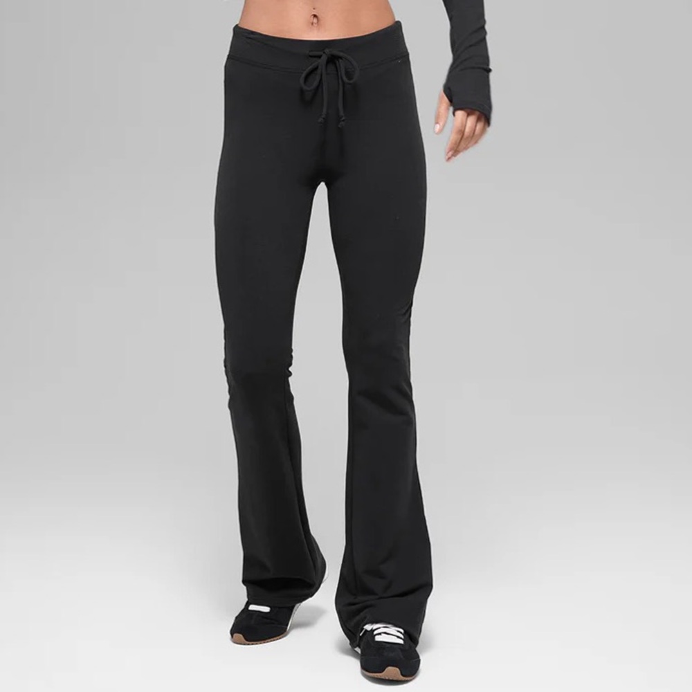 Alo Yoga Sway Bootcut Sweatpant Black S